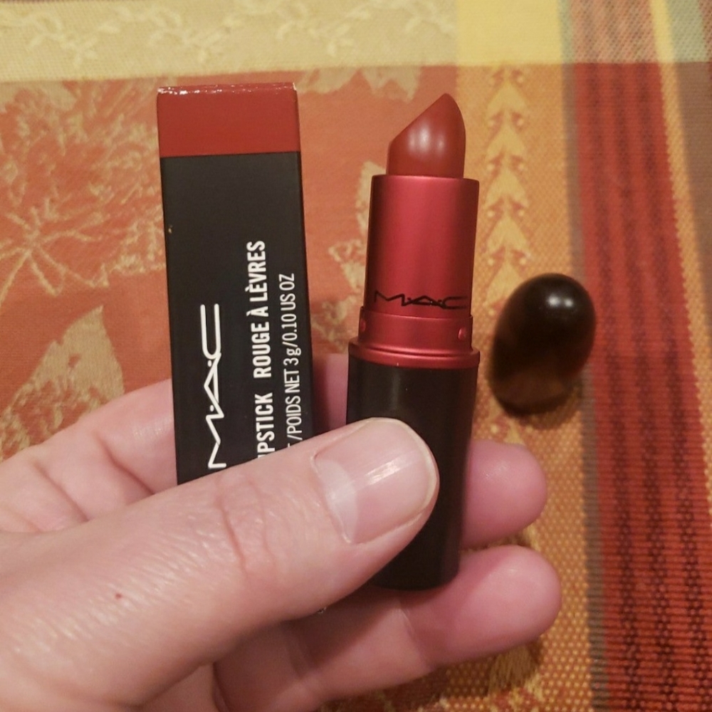 MAC Viva Glam I Matte Lipstick
